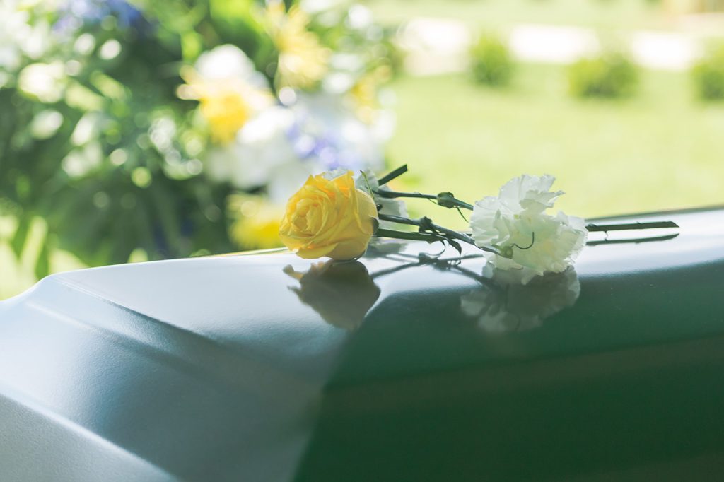 Learn more about funeral services, visit Casket Fairprice today.