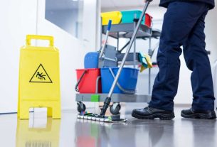 What Is The Need Of Commercial Cleaning Services To Your Office?